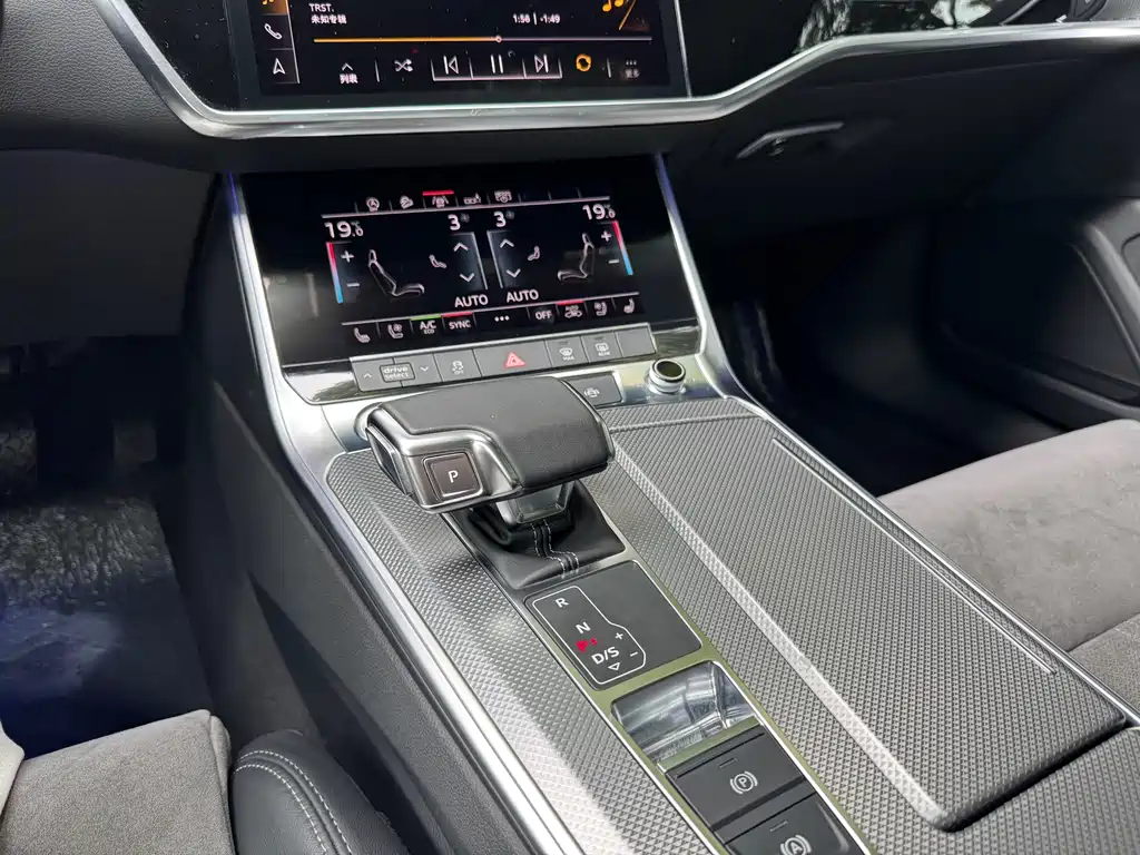 Audi A6L 2020 — фото 11
