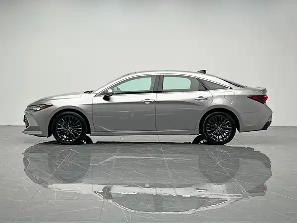 Toyota Avalon 2019