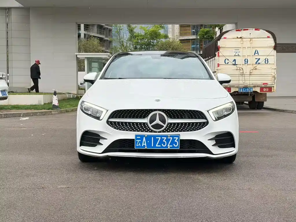 Mercedes-Benz A-Class 2020 — фото 2
