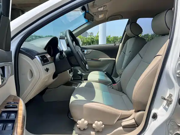 Buick Excelle 2015