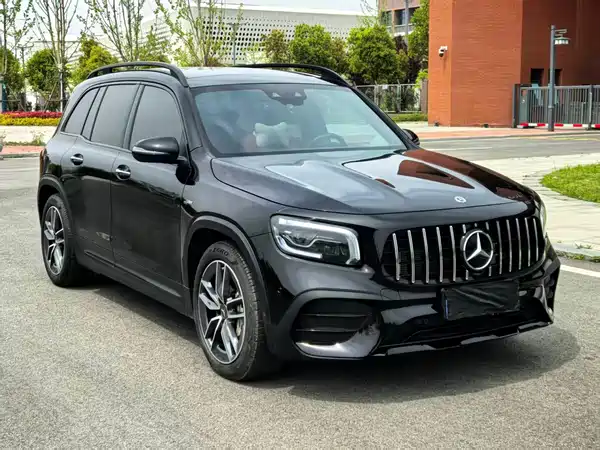 Mercedes-Benz GLB AMG 2023