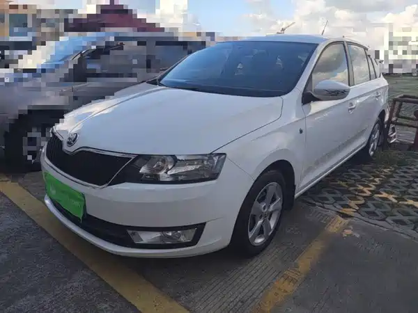 Skoda Rapid Spaceback 2017