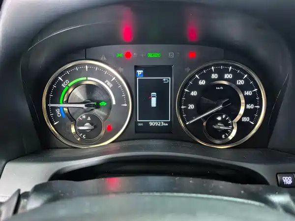 Lexus LM 2020