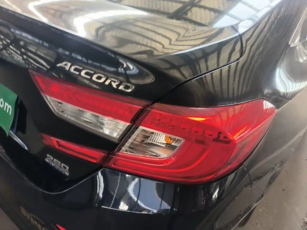 Honda Accord 2019 — фото 24