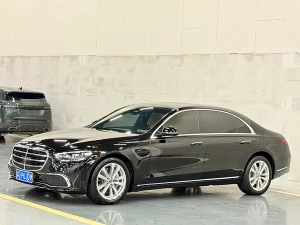 Mercedes-Benz S-Class 2023