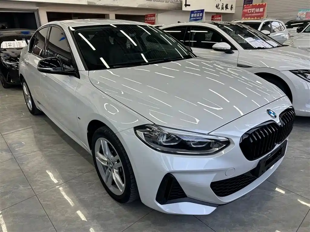 BMW 1 Series 2022