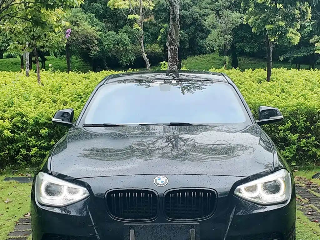 BMW 1 Series 2012 — фото 15