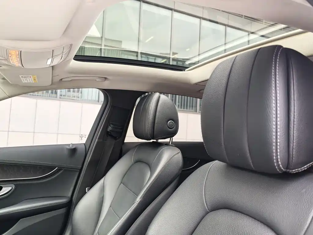 Mercedes-Benz C-Class 2020 — фото 10