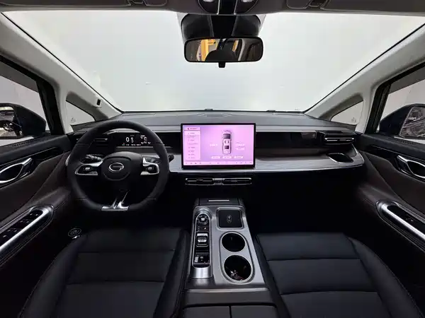 GAC Trumpchi E8 PHEV 2024