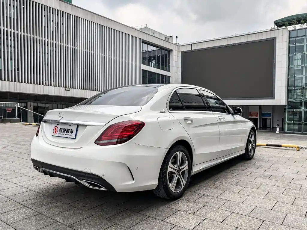 Mercedes-Benz C-Class 2020 — фото 24