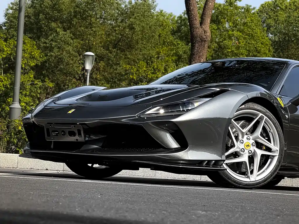 Ferrari F8 2021 — фото 4