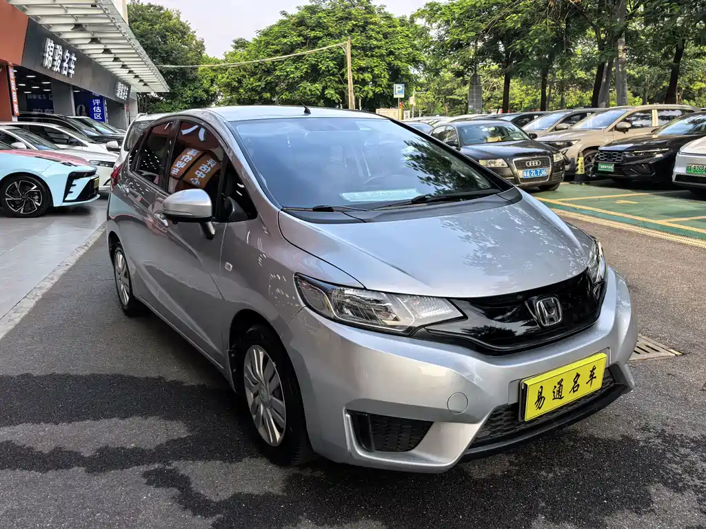 Honda Fit 2016 — фото 5