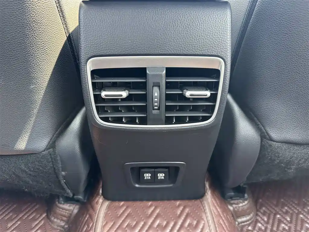 Toyota Levin 2023 — фото 23