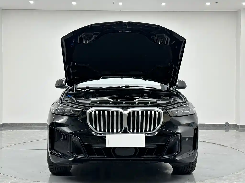 BMW X5 2024 — фото 25