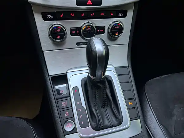 Volkswagen Magotan 2015