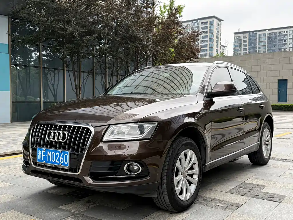 Audi Q5 2015 — фото 1