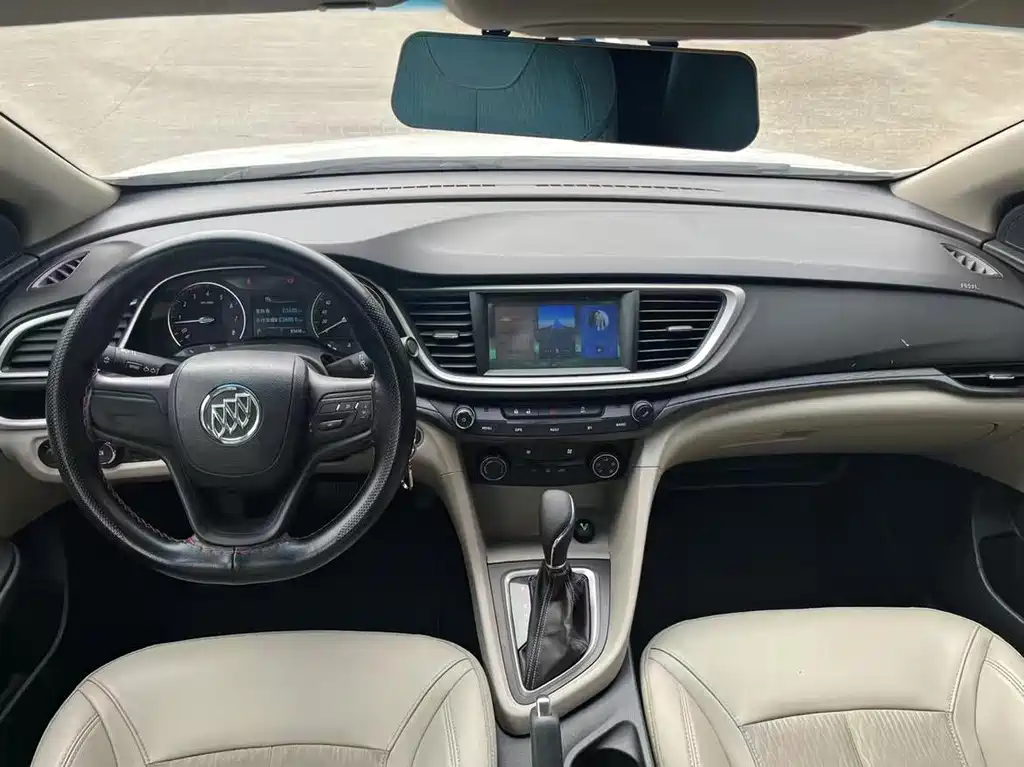 Buick Excelle 2017 — фото 8