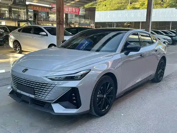 Changan UNI-V 2022