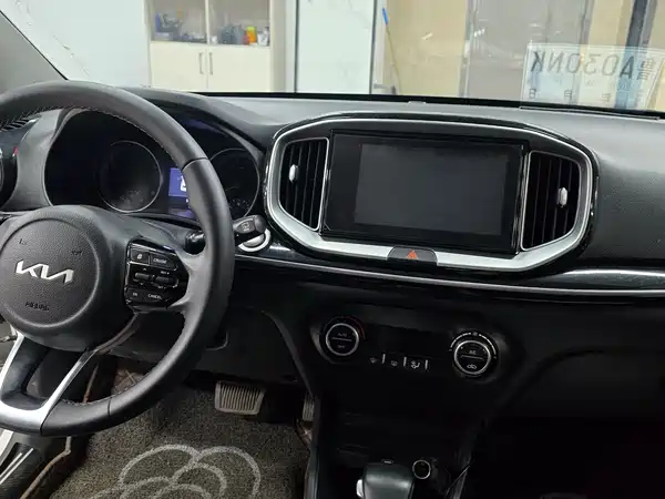 Kia KX1 2022