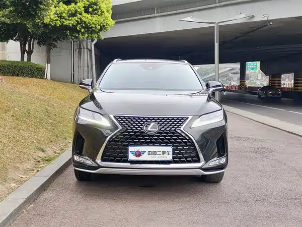 Lexus RX 2020