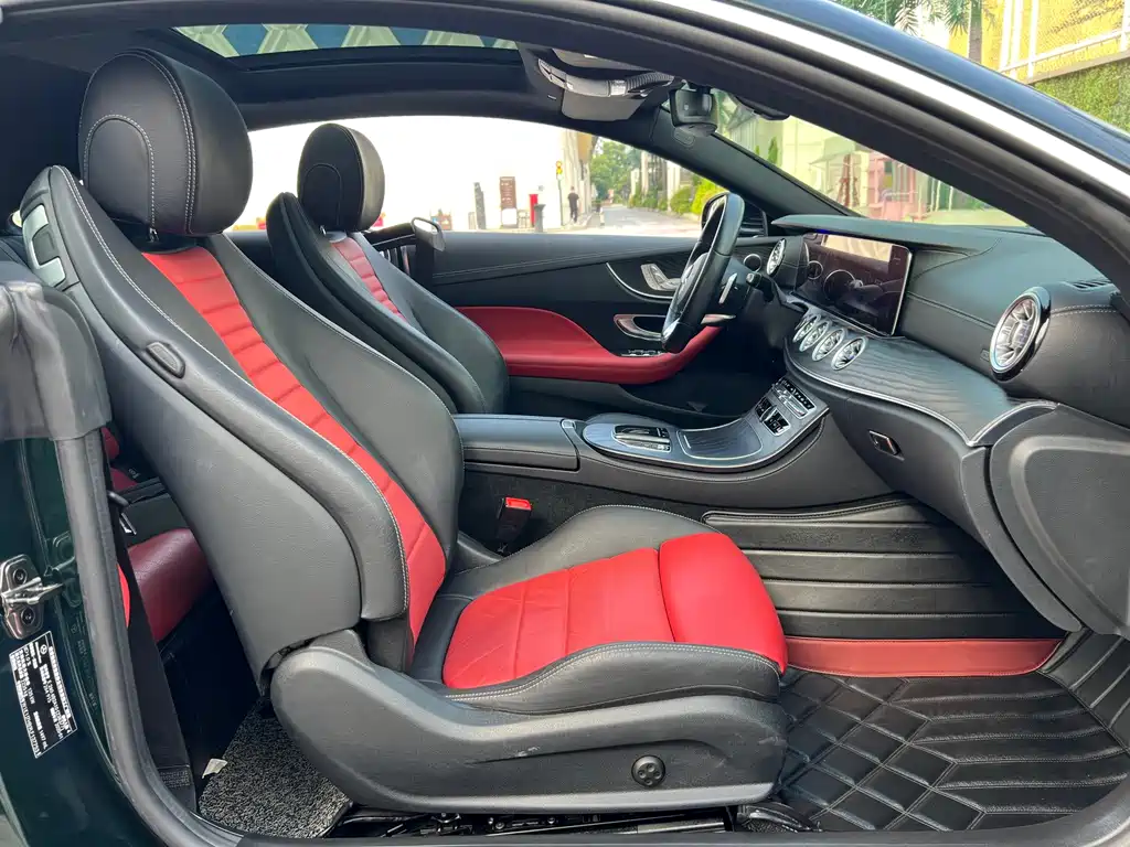 Mercedes-Benz E-Class 2020 — фото 12