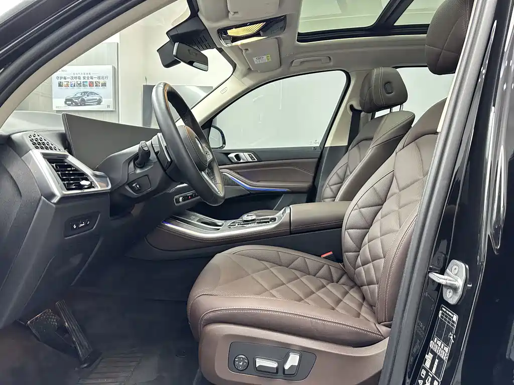 BMW X5 2024 — фото 10