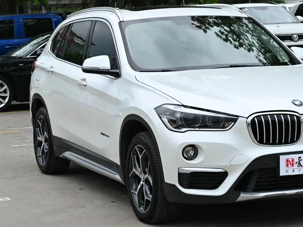 BMW X1 2018 — фото 8