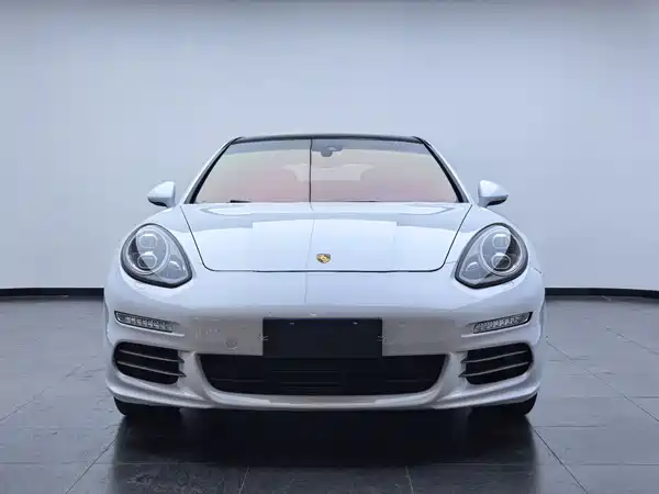 Porsche Panamera 2014