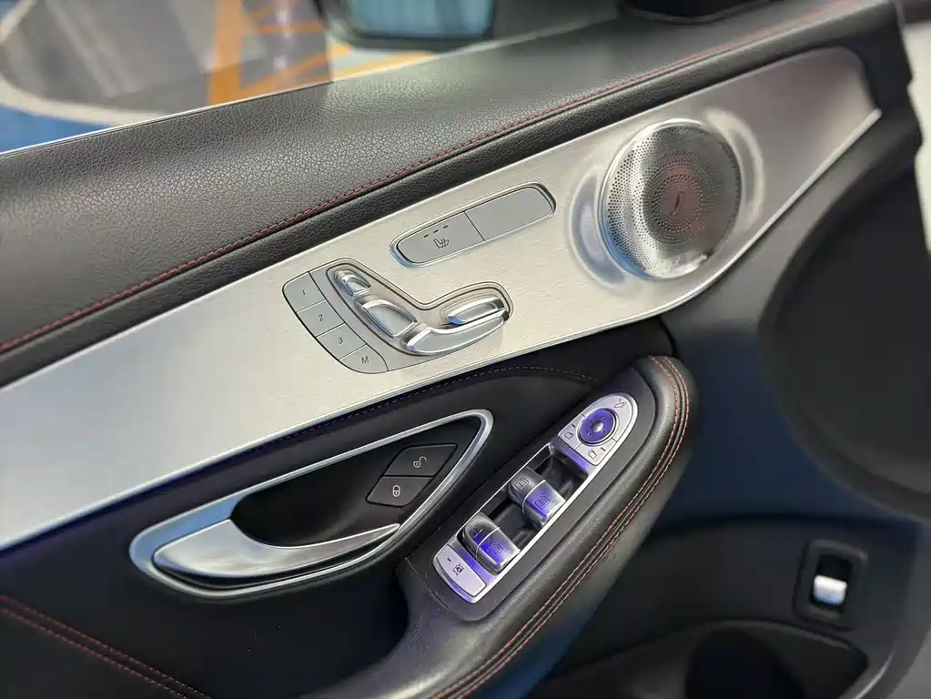 Mercedes-Benz C-Class AMG 2015 — фото 13