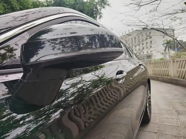 Hongqi H5 2020