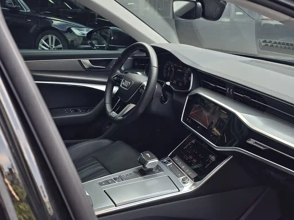 Audi A6L 2022 — фото 12