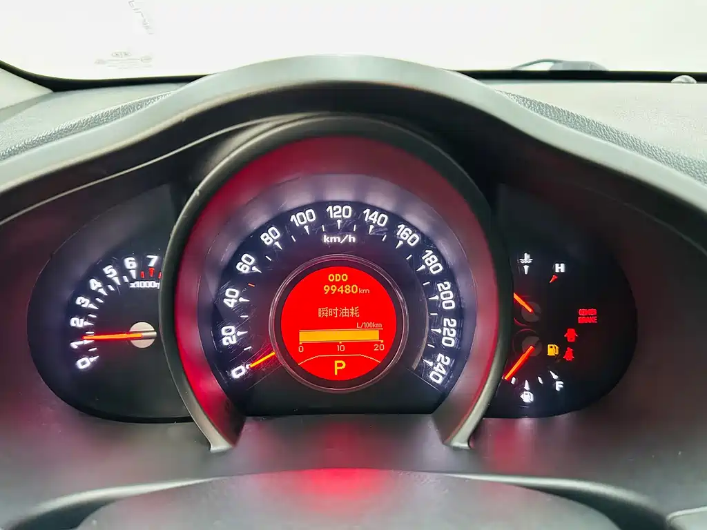 Kia Sportage 2011 — фото 15