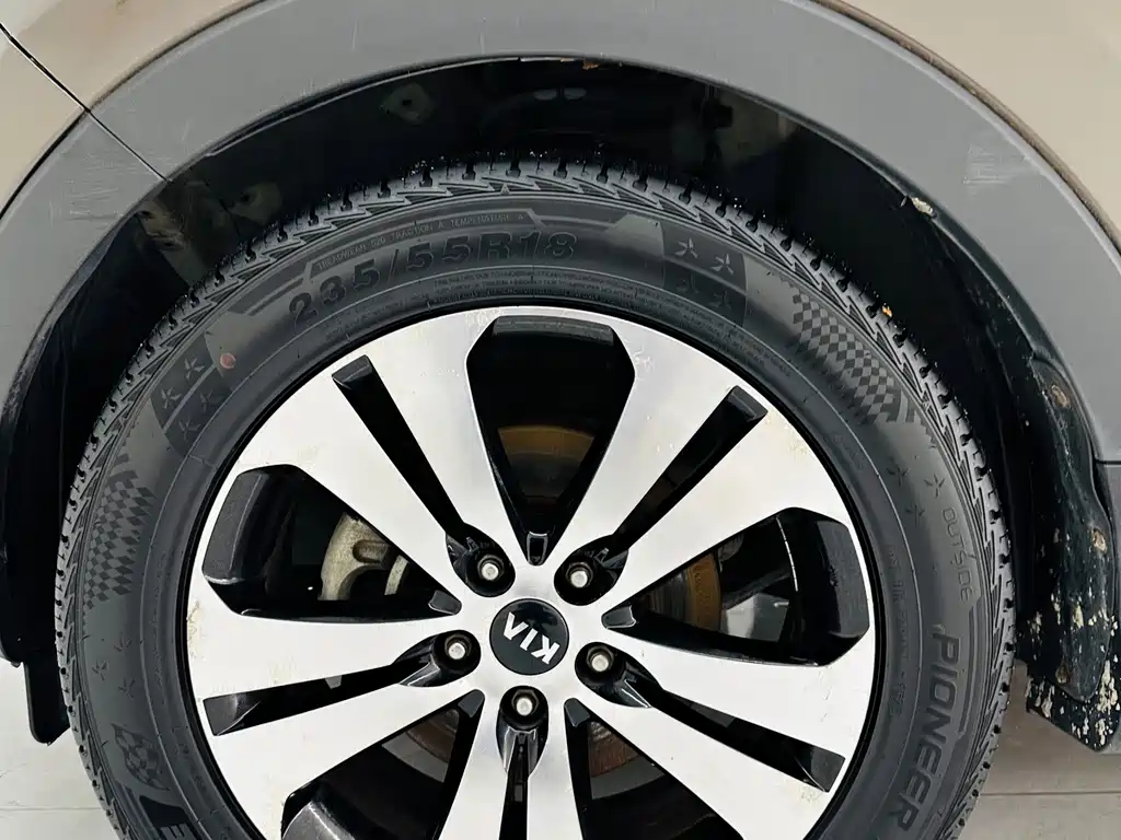 Kia Sportage 2011 — фото 21