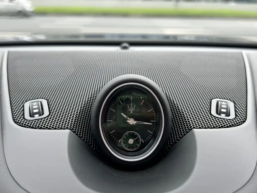 Maserati Levante — фото 10