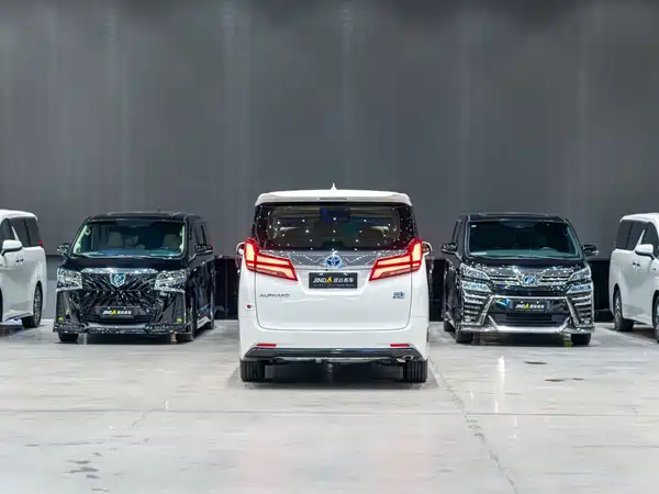 Toyota Alphard 2021