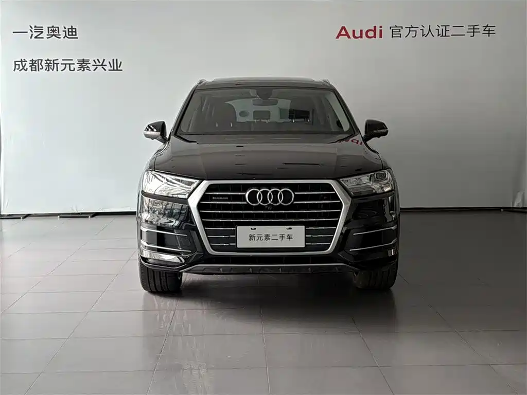 Audi Q7 2019 — фото 2