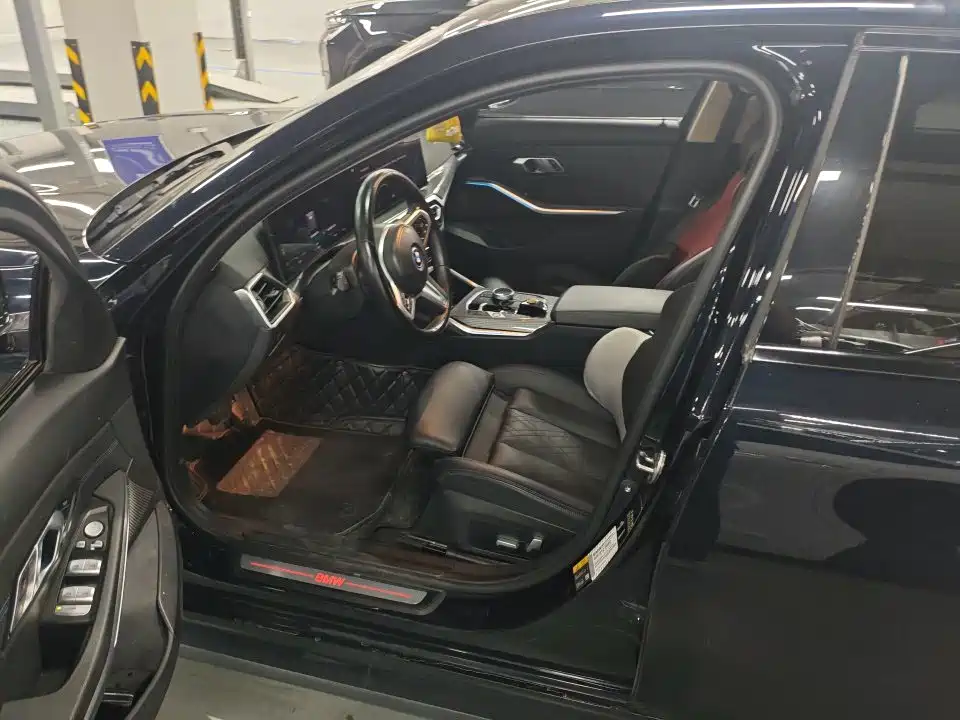 BMW i3 2023