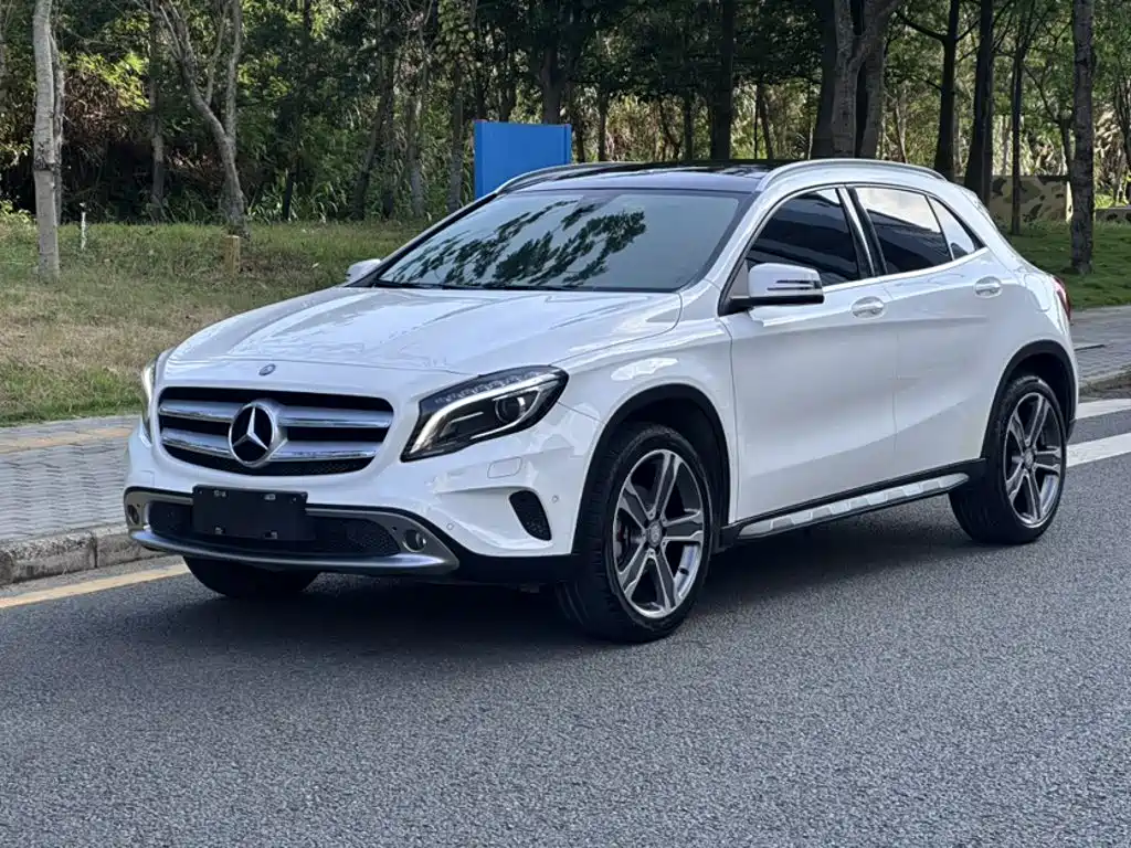 Mercedes-Benz GLA 2016 — фото 2
