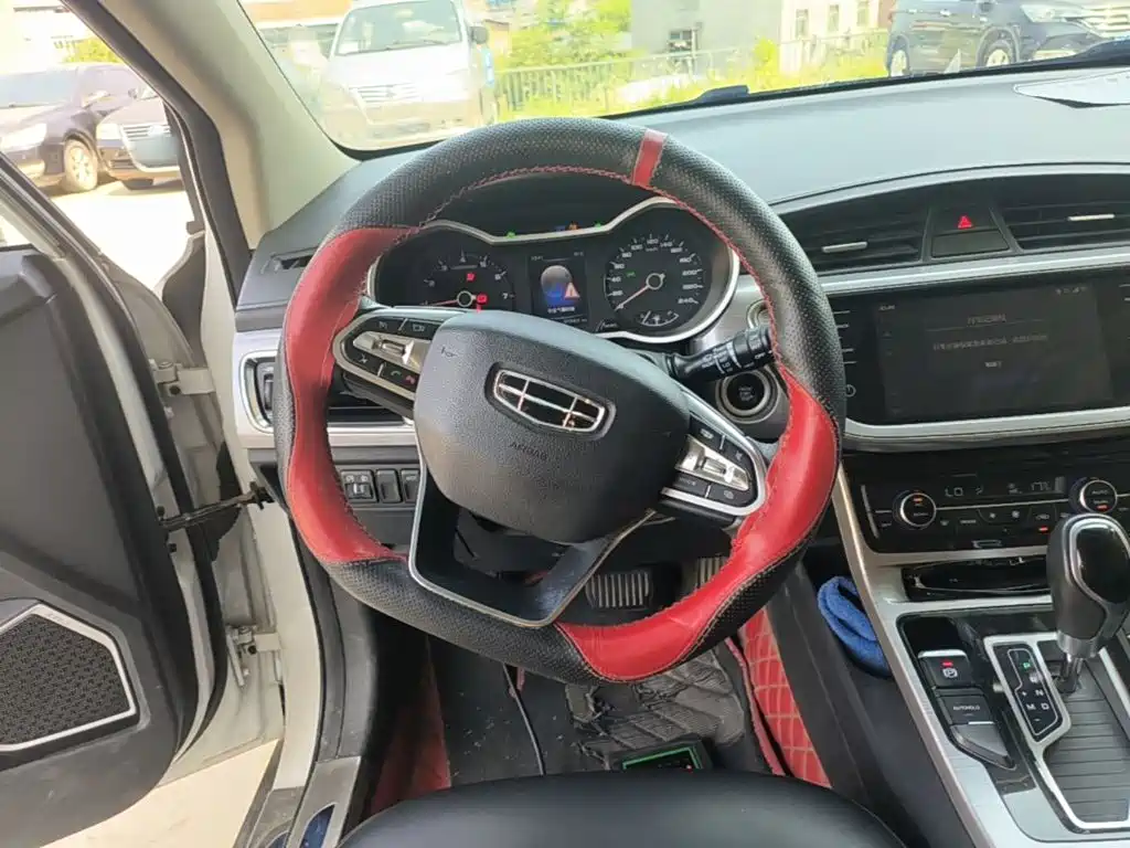 Geely Emgrand GS 2019 — фото 11