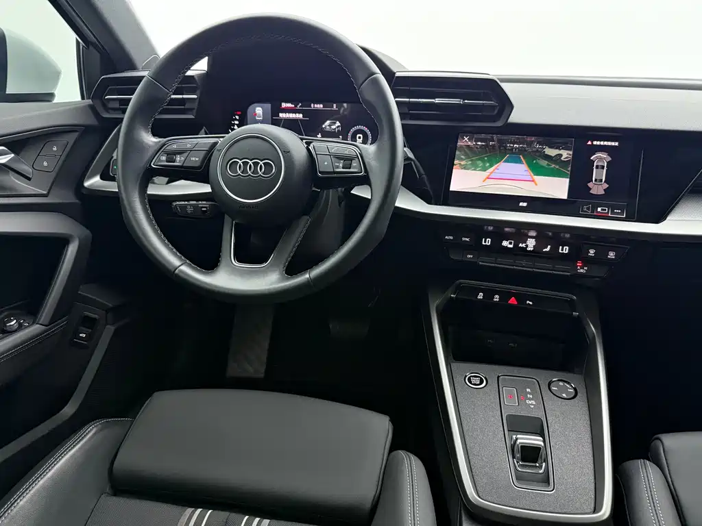 Audi A3 2023 — фото 15