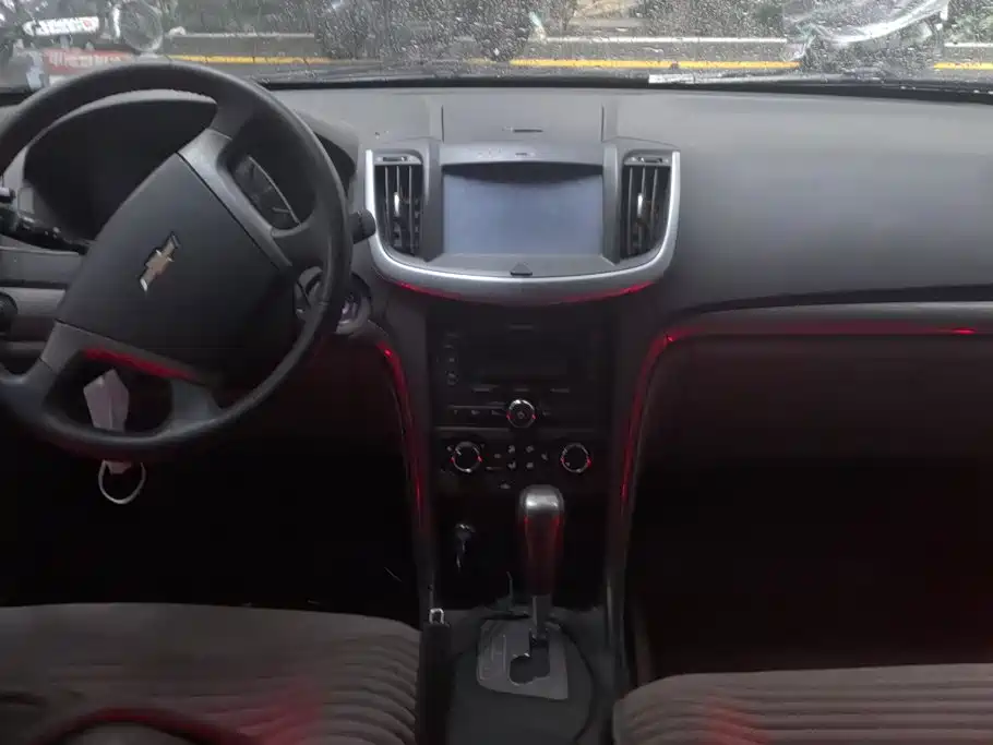Chevrolet Epica 2015 — фото 12