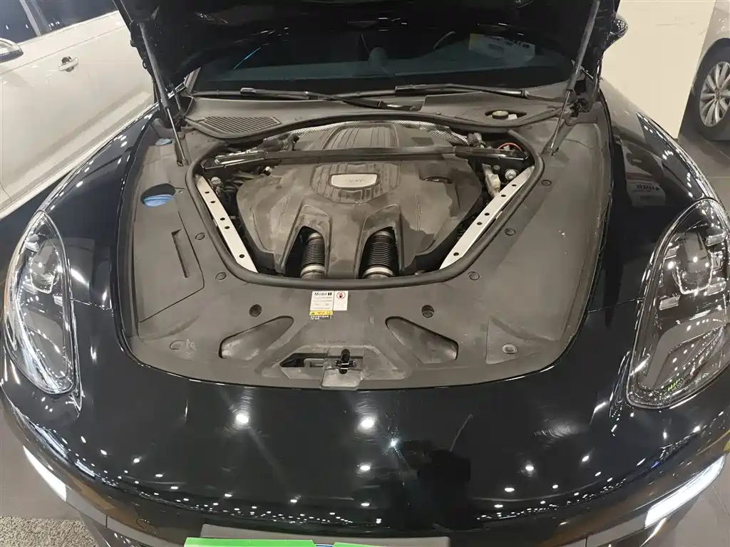 Porsche Panamera 2020 — фото 16