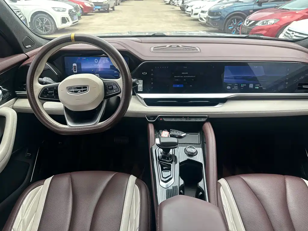 Geely Xingyue L 2022