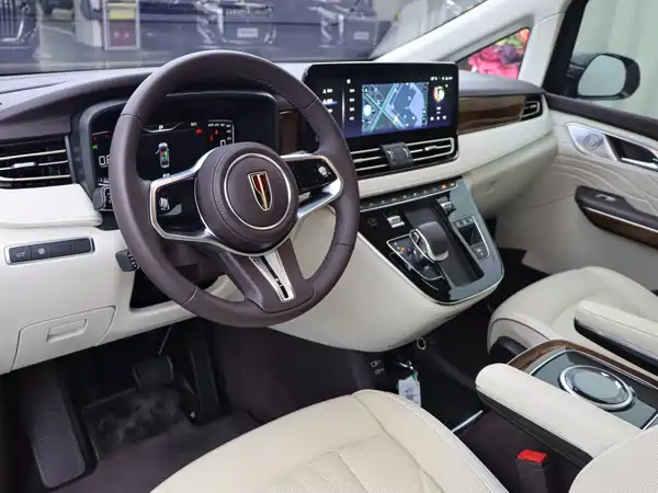 Hongqi HQ9 2025