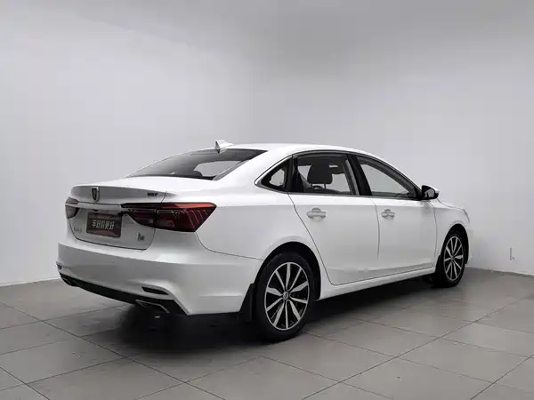 Roewe i6 Classic 2017