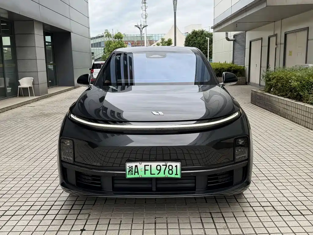 Li Auto Li L7 2023