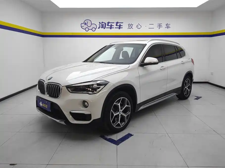 BMW X1 2019 — фото 1