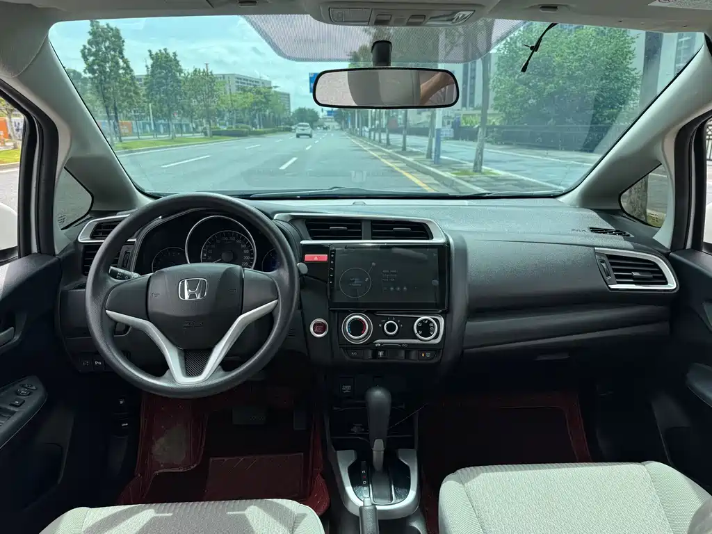 Honda Fit 2016