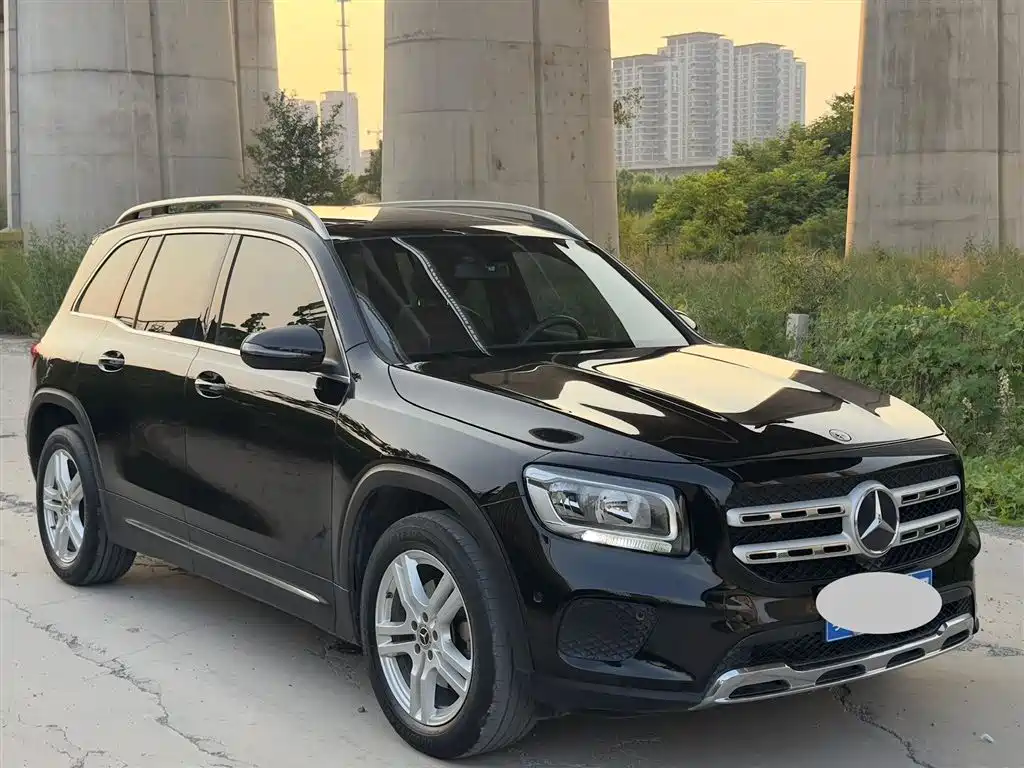 Mercedes-Benz GLB 2022 — фото 3