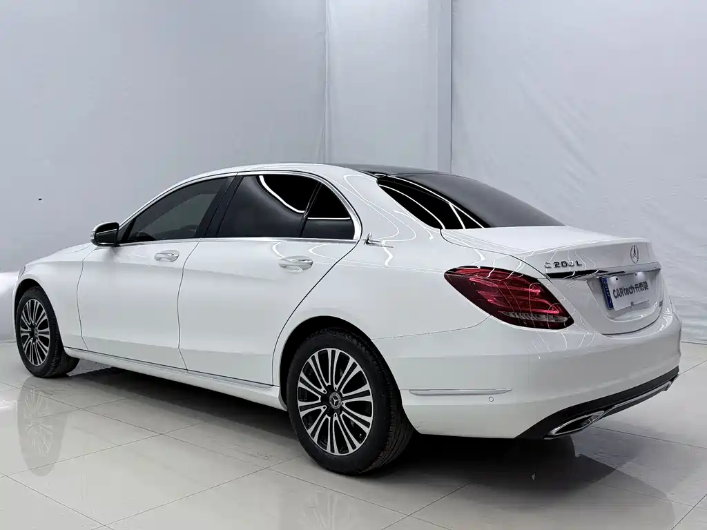 Mercedes-Benz C-Class 2018